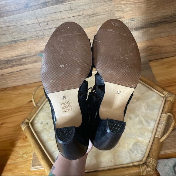 Valeria Grossi black leather lace up heels women’s 39 US 8.5 snakeskin print - Picture 6 of 9